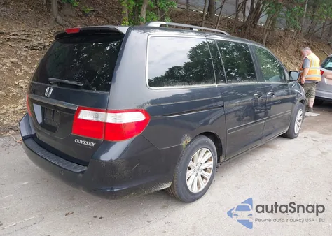 2005 Honda Odyssey Touring from USA, damaged, VIN 5FNRL38885B082028